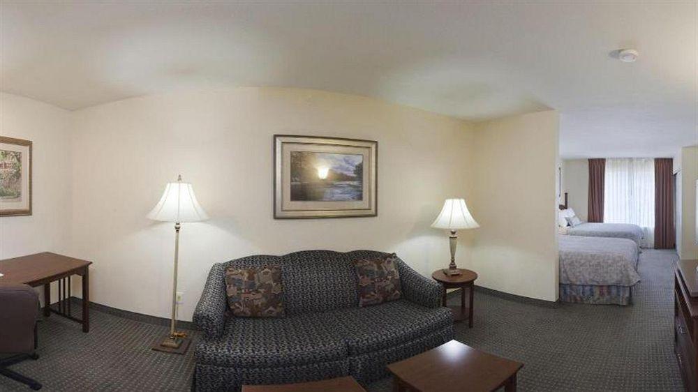 Staybridge Suites Dallas/Addison, An Ihg Hotel Εξωτερικό φωτογραφία